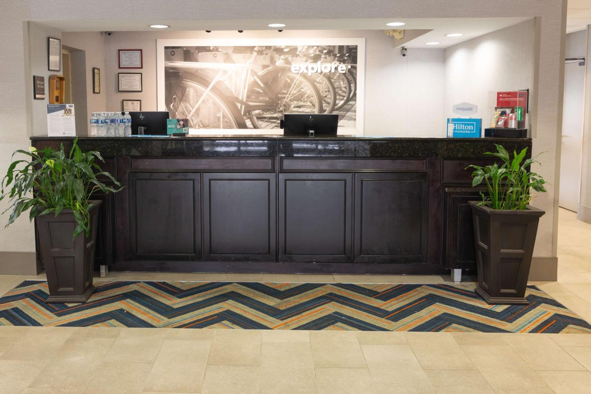 Hampton Inn Atlanta/Пічтрі-Сіті Екстер'єр фото